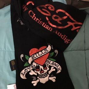 Brand new with tags Ed Hardy scarf